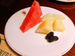 餐前水果-马迭尔德式西餐精酿啤酒屋(中央大街店)