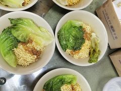 -味为先光明乳鸽(光明总店)