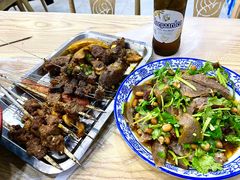 -江城燕子大排档(江汉路步行街店)