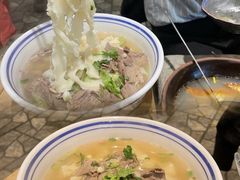 -破瓦寒窑·地摊烤羊排