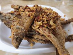小刁子鱼-呷得家常菜馆(王公塘店)