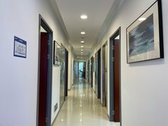 -瑞尔齿科(颐堤港诊所)