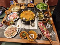 -贵厨酸汤牛肉(花果园国际中心店)