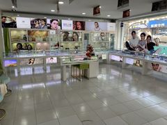 -丽字眼镜(甘井子连锁店)