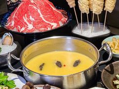 -鲜入唯煮·港式海鲜牛肉火锅(金宝街店)