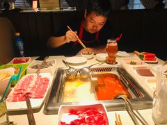 -海底捞火锅鲜切牛肉主题店(长寿路店)