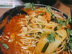 -肥汁米蘭香港米线(定西路店)