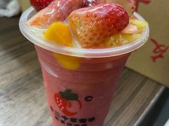 -十二中草莓冰·红豆沙冰屋(十二中店)