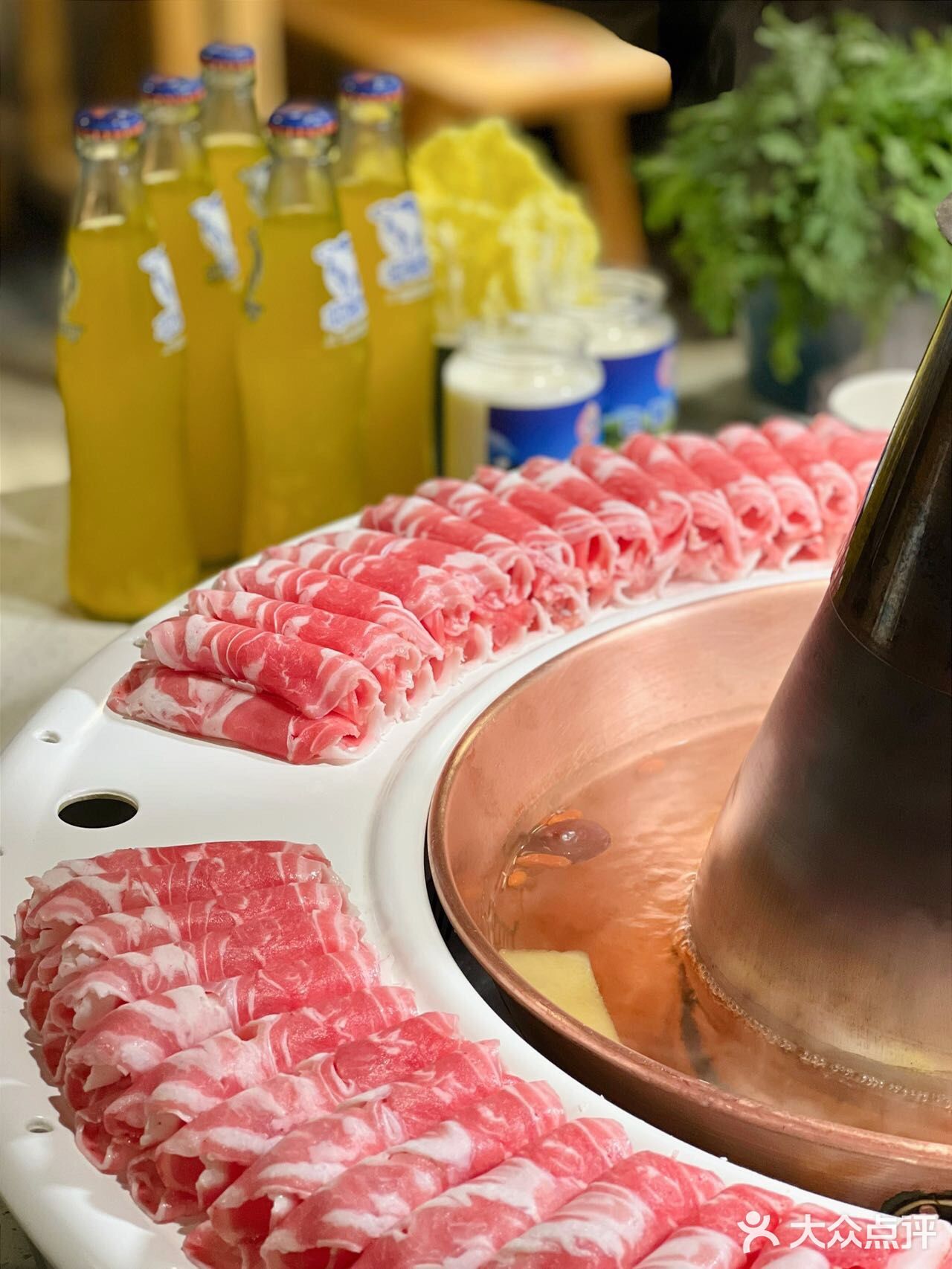 我们没吃完还打包了满满一盒