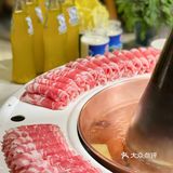 我们没吃完还打包了满满一盒