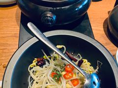 -云海肴·汽锅鸡·云南菜(天山百盛优客店)