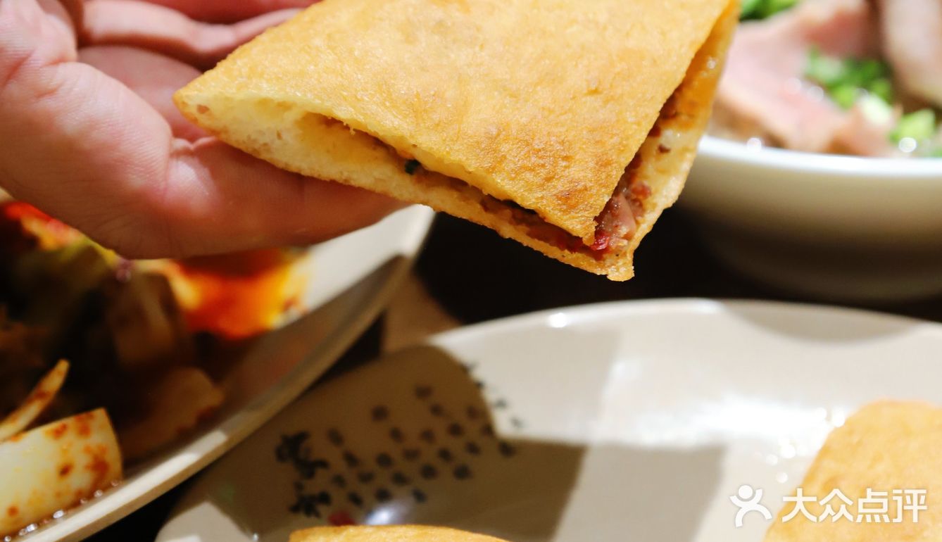 打卡魔都正宗乐山美食排队王！