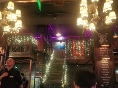 -爱啤精酿·民谣酒馆(滨江店)