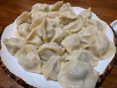 -东来菜馆•手抓海鲜家常菜•海鲜锅贴(鸽子窝店)