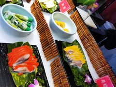 精美刺身-吉布鲁牛排海鲜自助(乐山万达店)