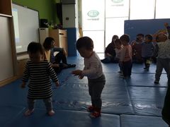 -乐融婴幼儿成长中心(四季青校区)