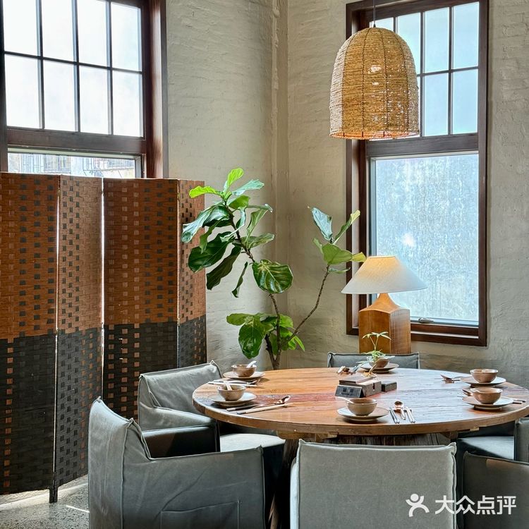 顺德也有在中式庭院里，吃精致“漂亮饭”！
