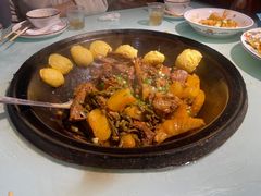 -鱼窝棚柴火铁锅炖(富山屯店)