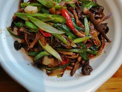 -先启半步颠·川菜小炒