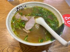 -黄阿姨锅贴大王(万航渡路店)