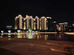 -西北湖绿化广场