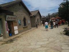-清风小镇闯关东影视基地
