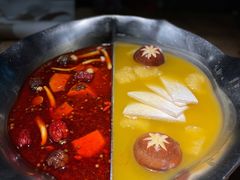 台式麻辣锅-湊湊火锅·茶憩(杭州湖滨银泰in77店)