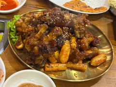 -喇喇排骨火锅·传统韩式脊骨汤(望京西园总店)