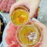 香气四溢,我俩吃了一半实在吃不动打包了