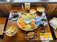 -包整·丝娃娃(甲秀楼景观店)