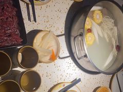 -花田里捞牛火锅(天润店)