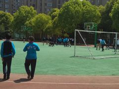 -上海市世外小学