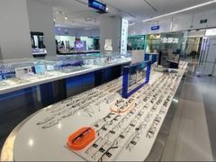 -优购镜仓(黄岛吾悦店)