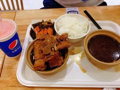 -万和春排骨砂锅米饭(新业广场店)