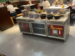 -卤校长老火锅(杨家坪直营店)