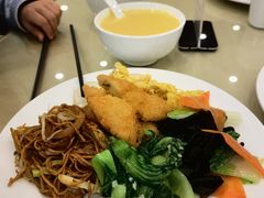 -东方苑自助餐厅(稻香湖景酒店)