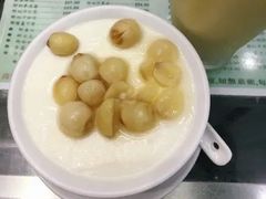 莲子双皮奶-义顺牛奶公司