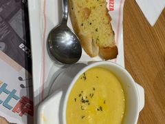 蒜香面包-米斯特比萨(光华桥凯德MALL天津湾店)