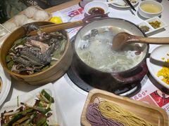 -黑鸡小馆(金源店)