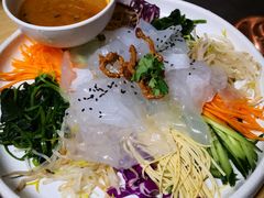 -关东小磨东北菜(上海长风大悦城店)