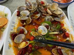 -四川小胡子海鲜(丁村万人海鲜广场店)