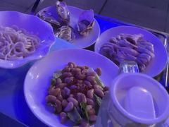 -千岛蚝高压锅生蚝·人参火锅(白云万达店)