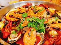 老东镇海鲜大咖-老东镇啤酒屋海鲜加工·蒸汽海鲜·海鲜烧烤(台东店)