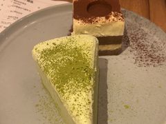 -必胜客(中大银泰店)