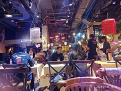 -胡桃里乐队酒馆(广州塔店)