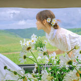 几束小雏菊就能拍出🌻日系电影感婚纱照