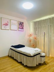 -美肤盾祛痘·问题肌头疗管理中心