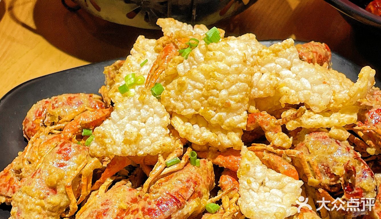 周末的快乐是这口小龙虾🦞给的❗❗