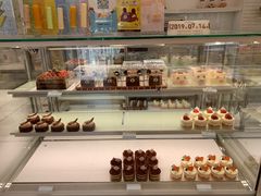 -好利来(靖江路店)