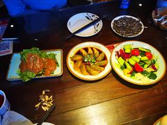 -江边城外烤全鱼(方庄时代购物中心店)